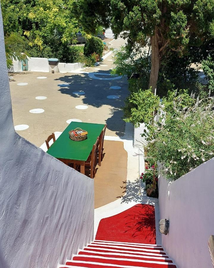 Appartamento Ο Μπαξεσ Livadi  Esterno foto